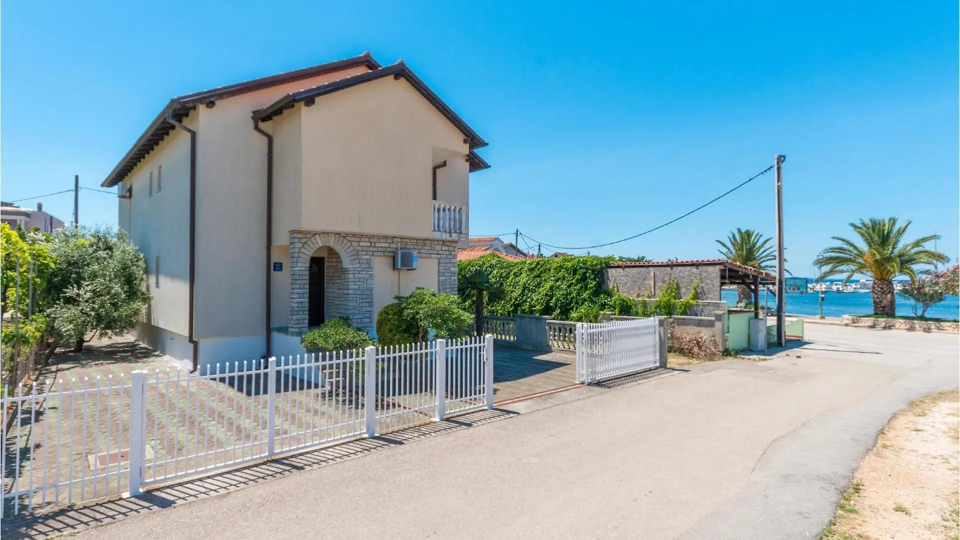 Gorgeous Home In Bibinje With House Sea View Prázdninový dům